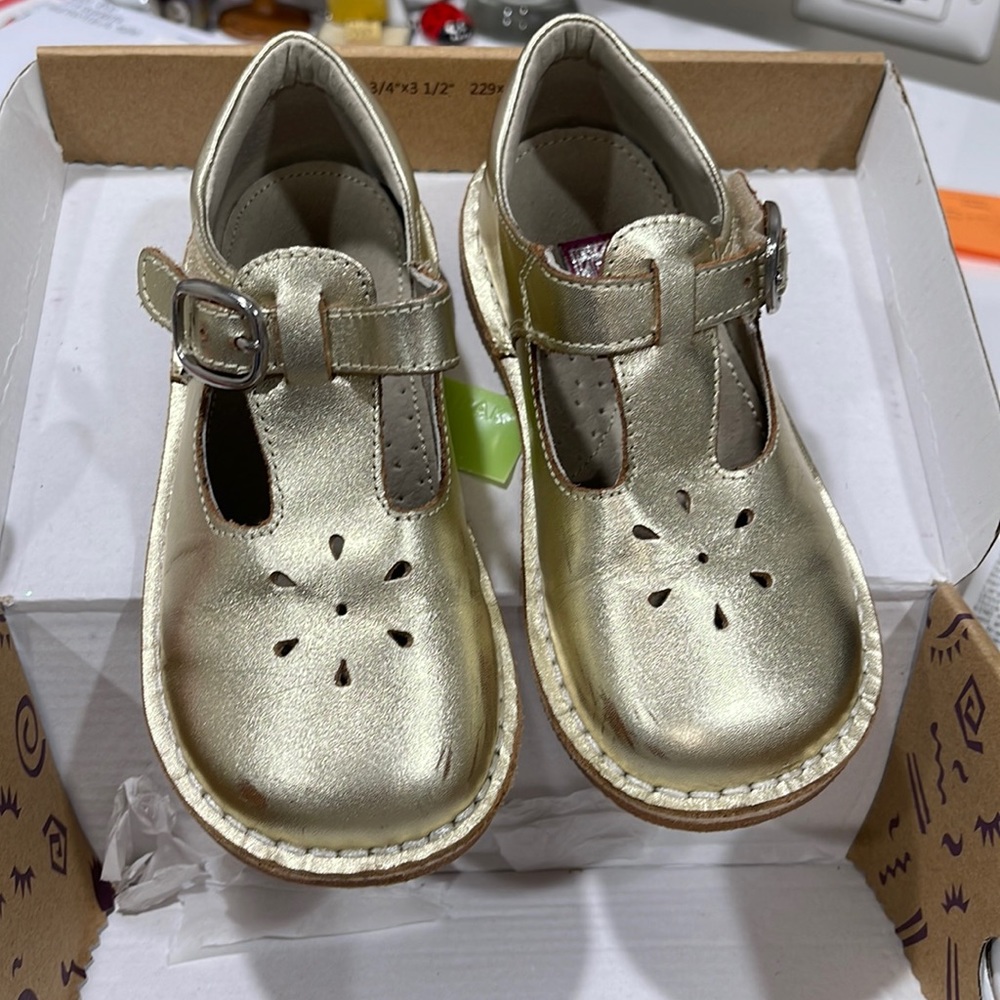 L’Amour Gold Mary Janes.